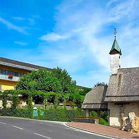 Finkensteiner Hof Hotel 3*